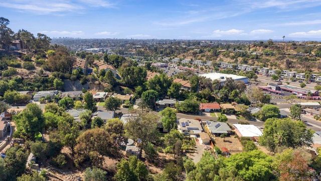 4011 Marron, San Diego, CA 92115