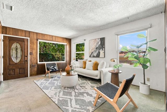 4011 Marron, San Diego, CA 92115