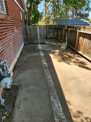 150 W 650 N, Clearfield, UT 84015