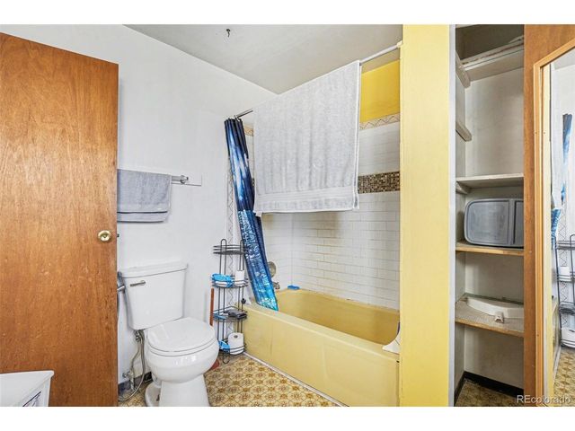 901 County Road 3, Wiggins, CO 80654