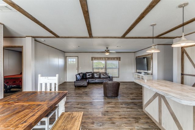 4599 Burwick Road, Jacksboro, TX 76458