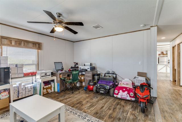 4599 Burwick Road, Jacksboro, TX 76458