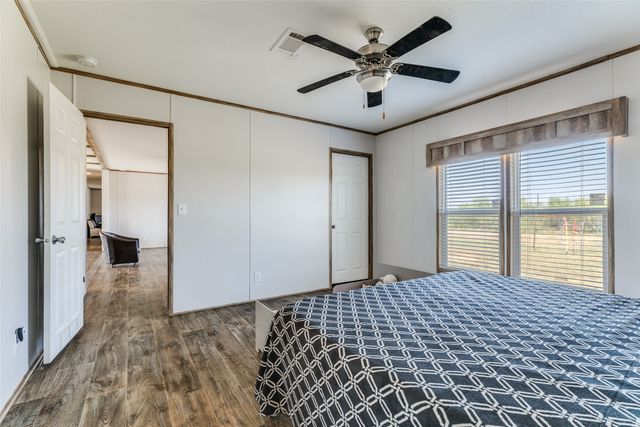 4599 Burwick Road, Jacksboro, TX 76458