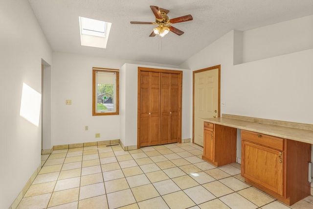 2065 William Street, Roseville, MN 55113