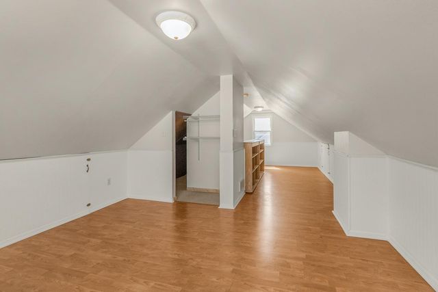 2065 William Street, Roseville, MN 55113