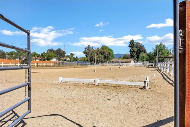 29420 Ynez Road, Temecula, CA 92592