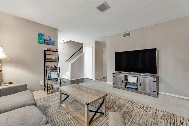 2400 Longmire Drive 402, College Station, TX 77845