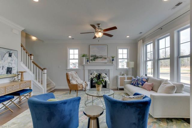 2201 Sanibel LN, Chesapeake, VA 23321