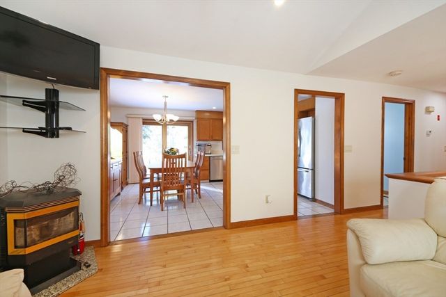 68 Ashford Street, Methuen, MA 01844