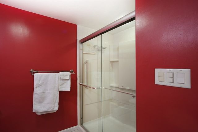 68 Ashford Street, Methuen, MA 01844