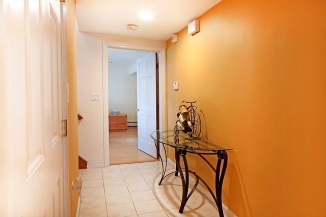 68 Ashford Street, Methuen, MA 01844