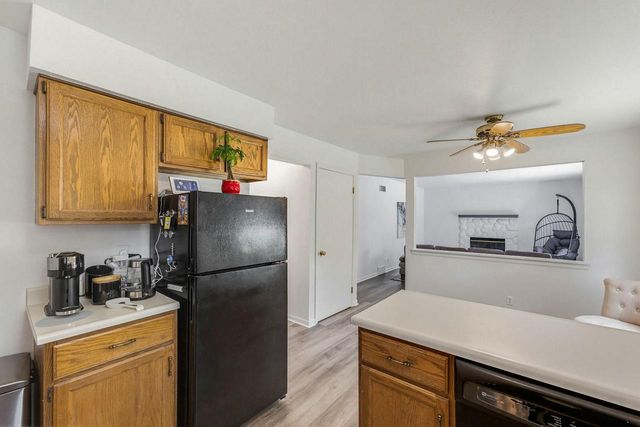 N78W15289 Haymeadow ROAD, Menomonee Falls, WI 53051