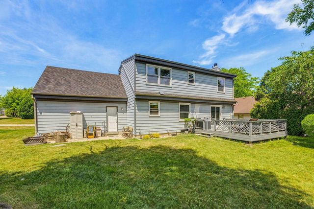 N78W15289 Haymeadow ROAD, Menomonee Falls, WI 53051