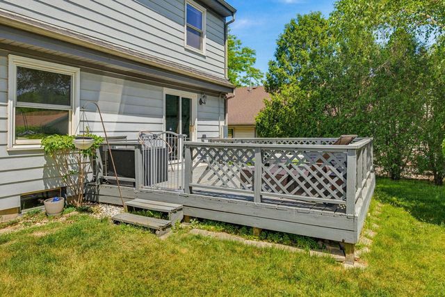 N78W15289 Haymeadow ROAD, Menomonee Falls, WI 53051