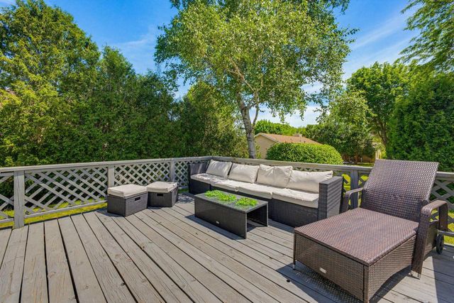 N78W15289 Haymeadow ROAD, Menomonee Falls, WI 53051