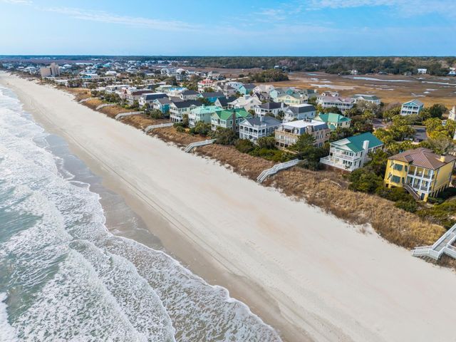 324 Sea Oats Circle, Pawleys Island, SC 29585