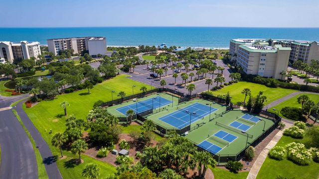 324 Sea Oats Circle, Pawleys Island, SC 29585