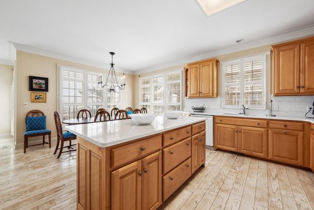 324 Sea Oats Circle, Pawleys Island, SC 29585