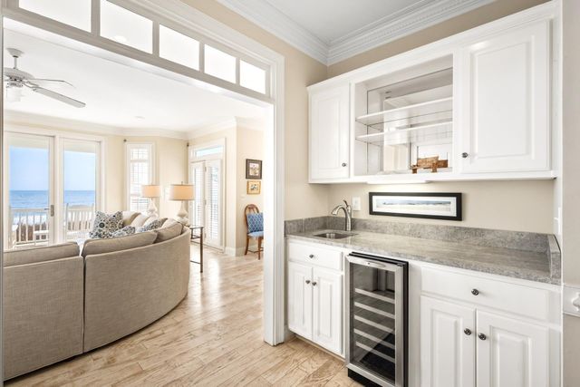 324 Sea Oats Circle, Pawleys Island, SC 29585