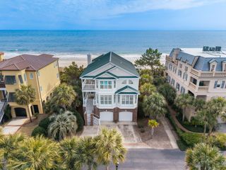324 Sea Oats Circle, Pawleys Island, SC 29585