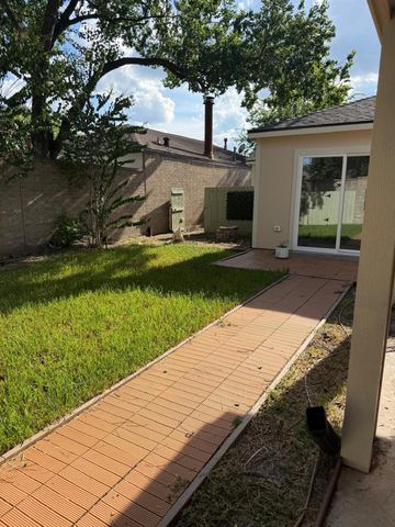 10631 Autumn Meadow Lane, Houston, TX 77064