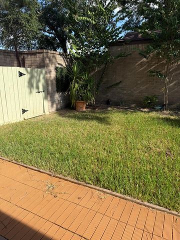 10631 Autumn Meadow Lane, Houston, TX 77064