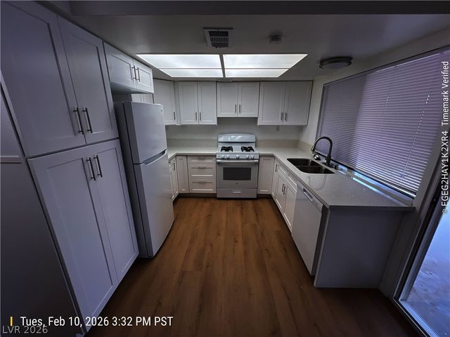 2905 Armin Avenue, Las Vegas, NV 89101