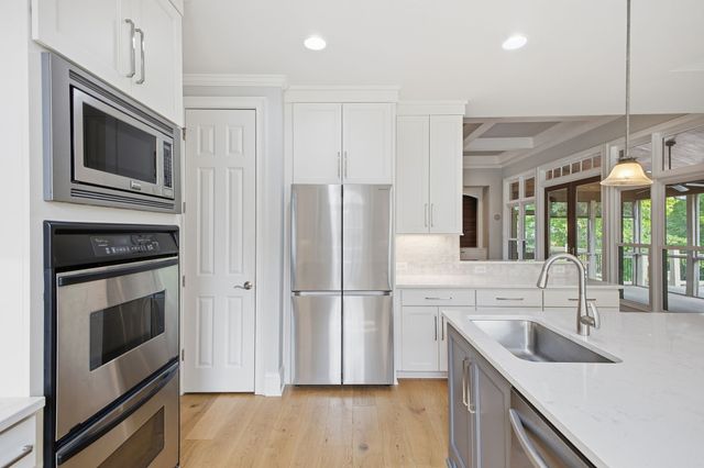 1240 Concord Hunt Dr, Brentwood, TN 37027