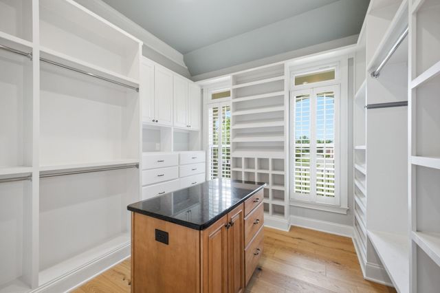 1240 Concord Hunt Dr, Brentwood, TN 37027