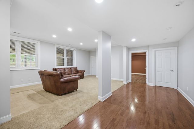 1240 Concord Hunt Dr, Brentwood, TN 37027