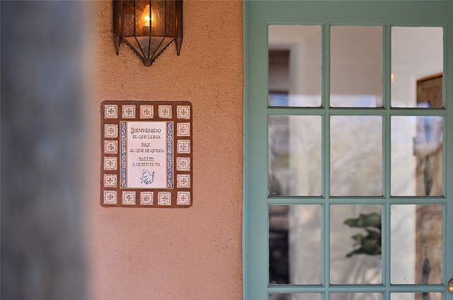 629 Camino Del Monte Sol, Santa Fe, NM 87505