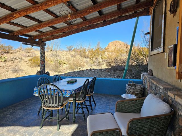 881 Mud Spring Road, Terlingua, TX 79852
