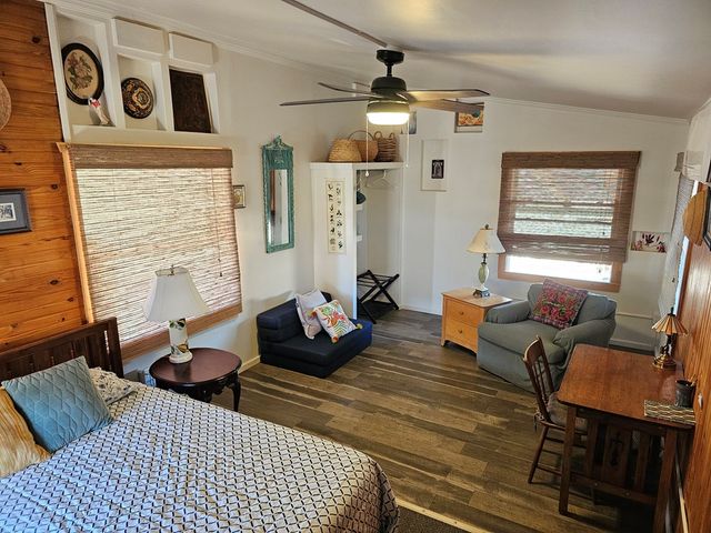 881 Mud Spring Road, Terlingua, TX 79852