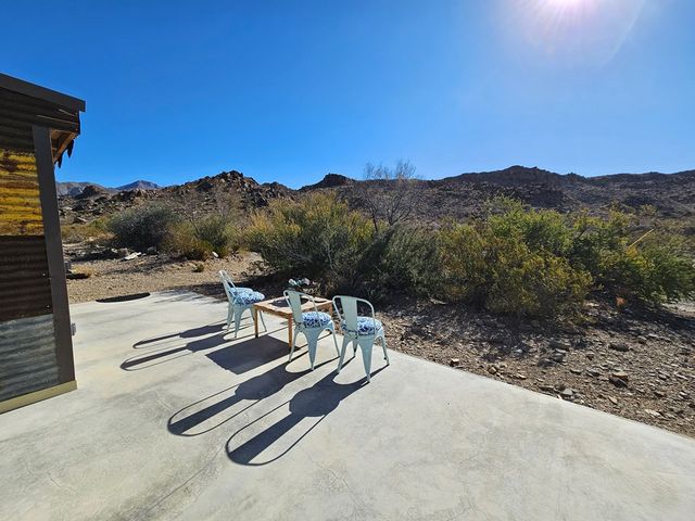 881 Mud Spring Road, Terlingua, TX 79852