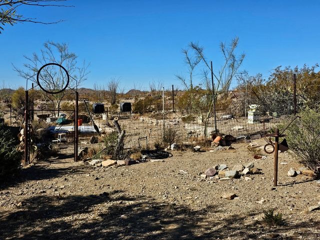 881 Mud Spring Road, Terlingua, TX 79852