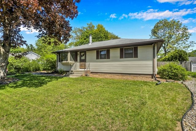 23 Beyer Dr, Easthampton, MA 01027
