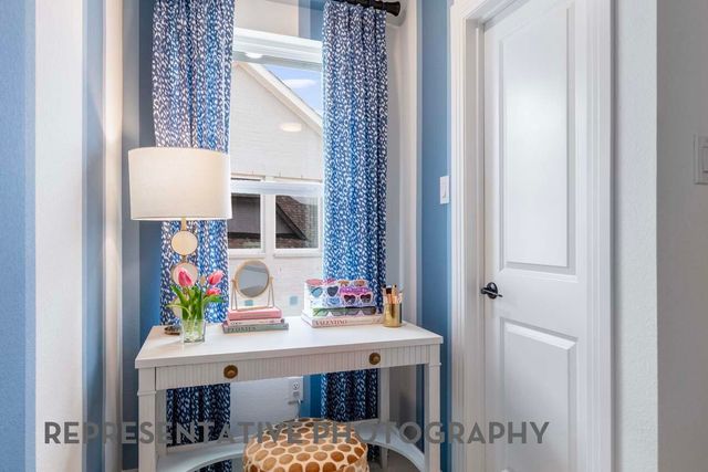 9813 Oak Glade Drive, Denton, TX 76207