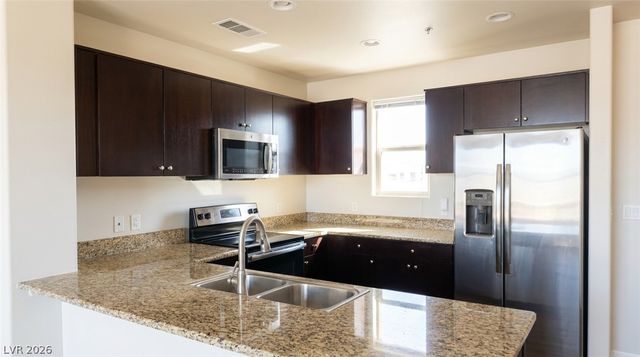 8255 Las Vegas Blvd Boulevard 1518, Las Vegas, NV 89123