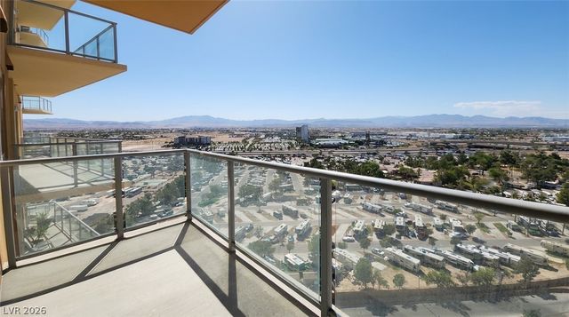 8255 Las Vegas Blvd Boulevard 1518, Las Vegas, NV 89123