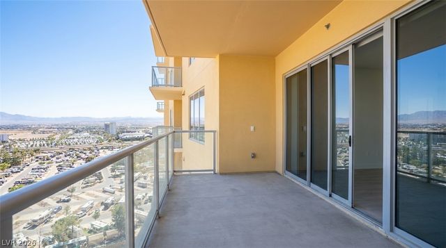 8255 Las Vegas Blvd Boulevard 1518, Las Vegas, NV 89123