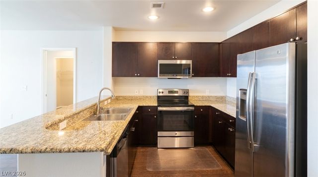 8255 Las Vegas Blvd Boulevard 1518, Las Vegas, NV 89123