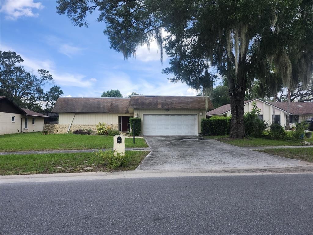 5923 STRATTON LANE, Orlando, FL 32808
