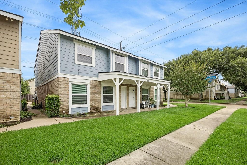 768 Memorial Mews Street 4, Houston, TX 77079