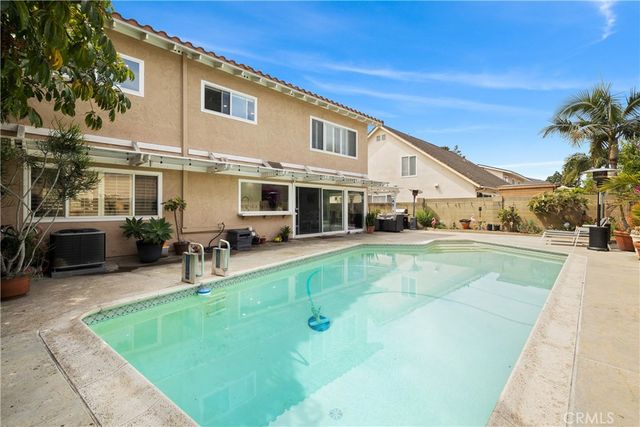 4395 Avenida Carmel, Cypress, CA 90630