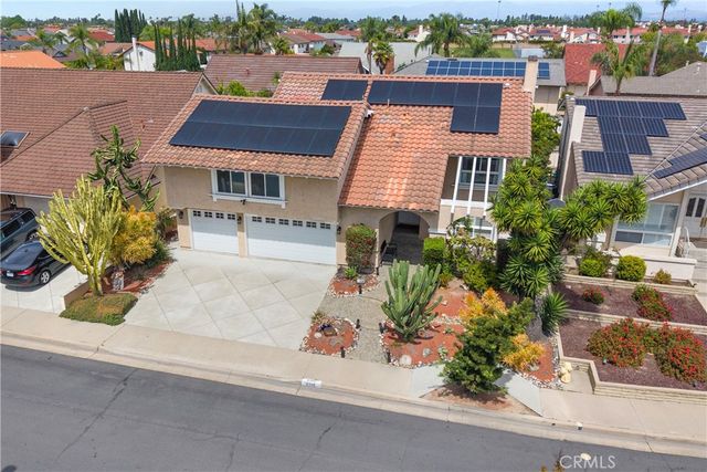 4395 Avenida Carmel, Cypress, CA 90630