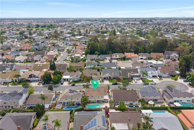 4395 Avenida Carmel, Cypress, CA 90630