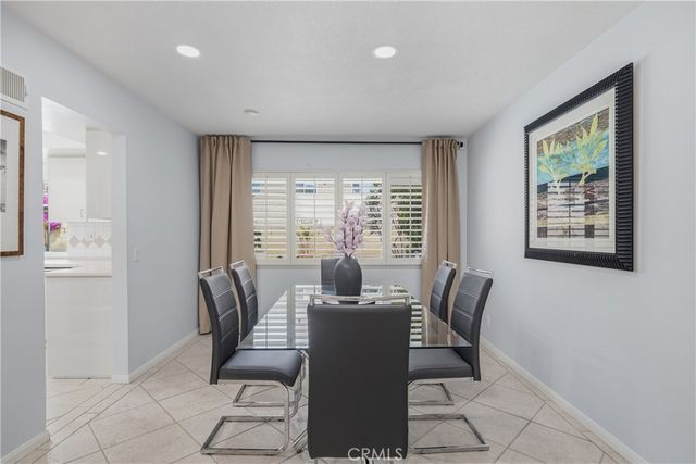 4395 Avenida Carmel, Cypress, CA 90630