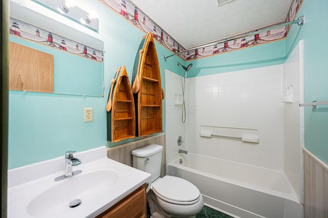 1959 Chapel Creek Road, Chillicothe, OH 45601