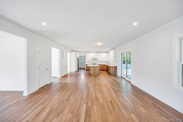 84 W James Hawkins Road, Moriches, NY 11955