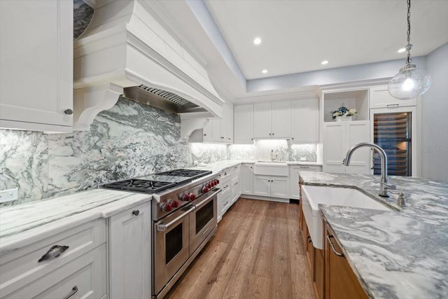 1102 PALM VIEW AVENUE, Belleair, FL 33756